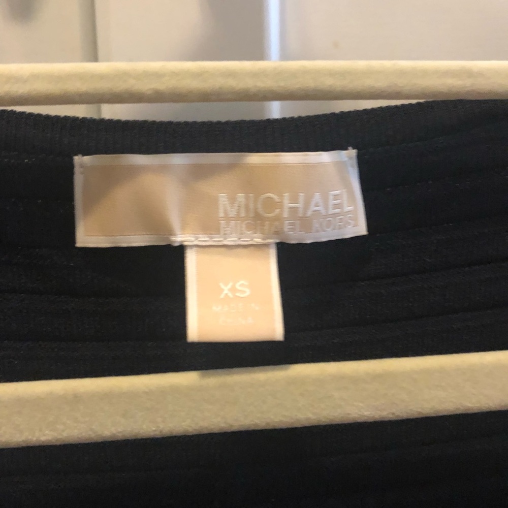 Michael Kors Navy pleated Dropwaist Ribbed Dress - Picture 4 of 4